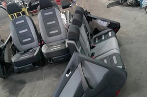 VW TIGUAN 5N FOTELE KANAPA BOCZKI EU KOMPLET