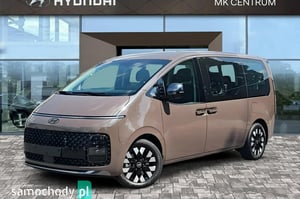 Hyundai Staria Van 2025