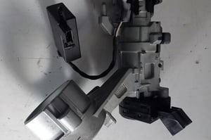OPEL ASTRA J STACYJKA Z KLUCZYKIEM 20939745