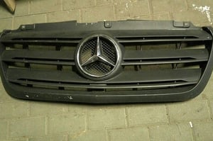 MERCEDES SPRINTER W907 W910 913 ATRAPA GRILL 40086567