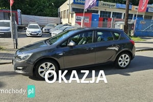 Opel Astra Hatchback 2015