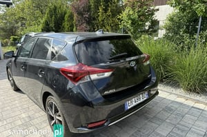 Toyota Auris Hatchback 2016