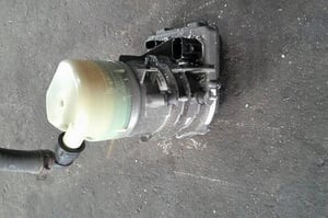 VOLVO XC60 I LIFT POMPA WSPOMAGANIA 31360493
