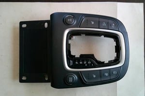 HYUNDAI KONA PANEL RAMKA ZMIANY BIEGÓW ŁADOWARKA 95560-J9000