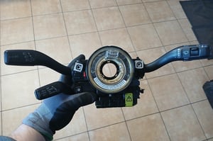 AUDI A3 S3 8P LIFT PRZEŁĄCZNIK ZESPOLONY 8P0907137BT