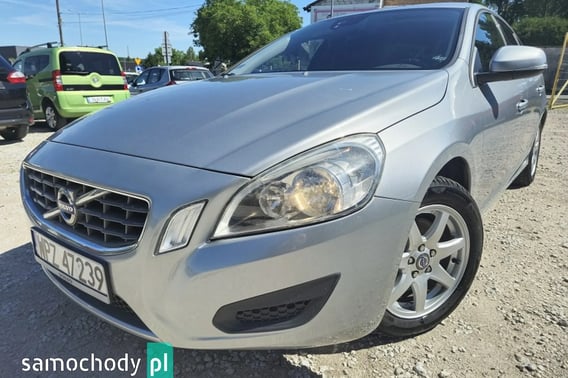 Volvo S60 Sedan 2012
