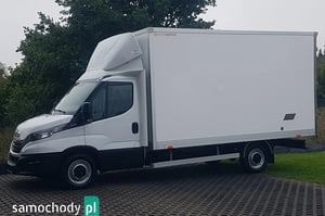 IVECO Daily Kontener 2023