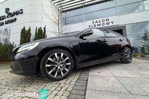 Volvo V40 Hatchback 2019