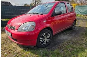 Toyota Yaris Hatchback 2000