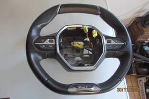 PEUGEOT 5008 II GT KIEROWNICA 98105489ZD