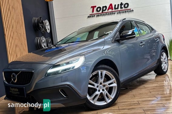 Volvo V40 Cross Country Hatchback 2017