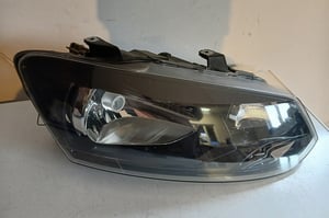 VW POLO 6R LAMPA PRZEDNIA P/L 6R1941016E/6R1941015E