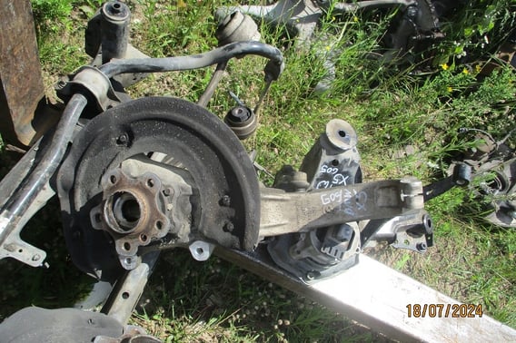 BMW X5 G05 G07 ZWROTNICA PIASTA PRZÓD PRAWA/LEWA