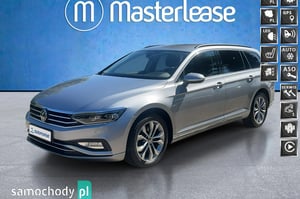 Volkswagen Passat Sedan 2023