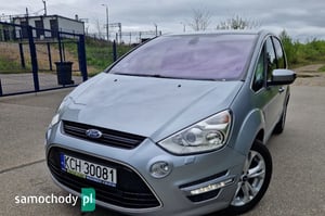 Ford S-Max Minivan 2010