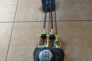 SUZUKI SWIFT IV MK7 LEWAREK ZMIANY BIEGÓW
