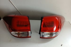 KIA CARENS IV LAMPA TYŁ PRAWA 92402-A4110 LEWA 92401-A4110 EUROPA