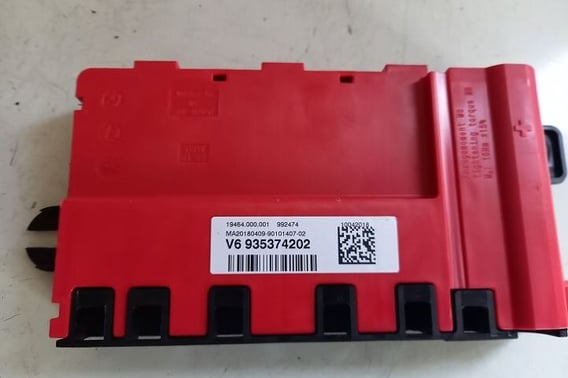 BMW 5 G30 M550 ROZDZIELACZ PRĄDU 935374202