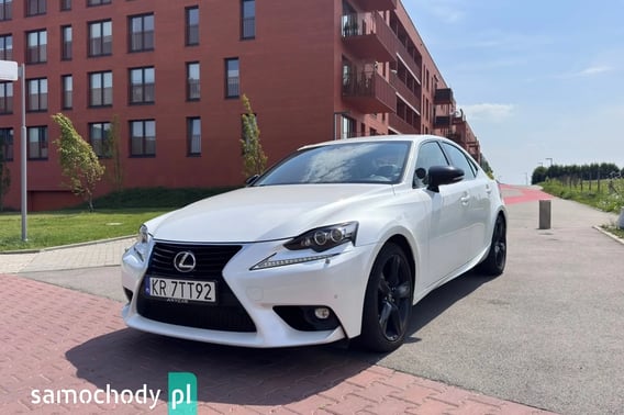 Lexus IS Sedan 2016
