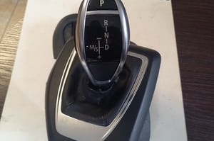 BMW X1 E84 LEWAREK ZMIANY BIEGÓW AUTOMAT 9260295-01