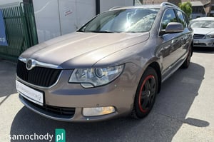 Skoda Superb Kombi 2011