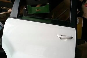 SEAT ALHAMBRA MK2 SHARAN 7N DRZWI TYŁ PRAWE/LEWE PRZESUWNE LB9A