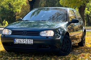 Volkswagen Golf Hatchback 2000