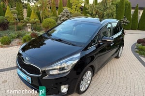 Kia Carens Minivan 2015