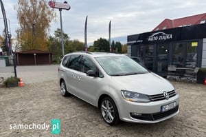 Volkswagen Sharan Minivan 2011