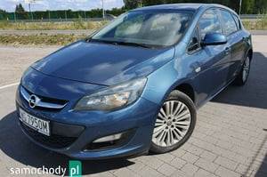 Opel Astra Hatchback 2014