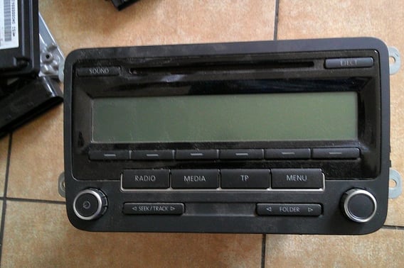 VW TIGUAN I RADIO 5M0035186AA