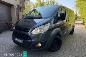 Ford Tourneo Custom Minivan 2017