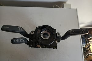 AUDI A3 S3 8V PRZEŁĄCZNIK ZESPOLONY 8V0953521EH