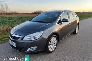 Opel Astra Kombi 2011