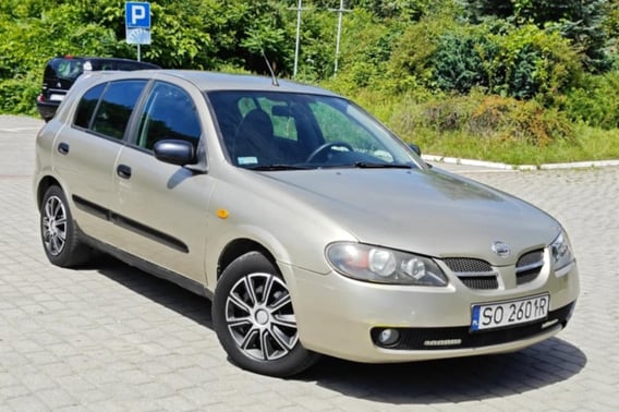 Nissan Almera Hatchback 2005