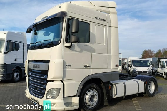 DAF XF 106.460 Euro 6 LowDeck Mega Ciężarowe 2015