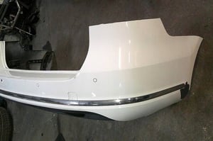 VW PASSAT B7 KOMBI ZDERZAK TYŁ LB9A PDC