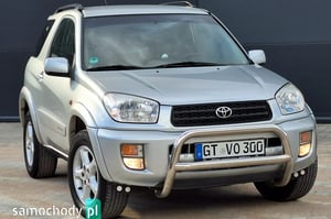 Toyota RAV4 Terenowy 2005