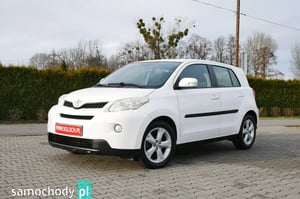 Toyota Urban Cruiser SUV 2010