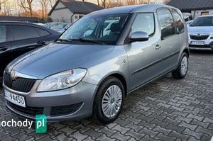 Skoda Roomster Minivan 2011