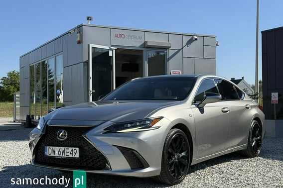 Lexus ES Sedan 2022