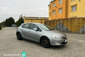 Opel Astra Hatchback 2010