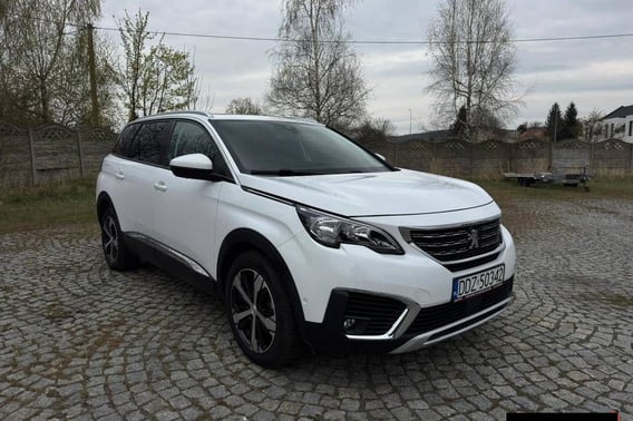 Peugeot 5008 SUV 2019