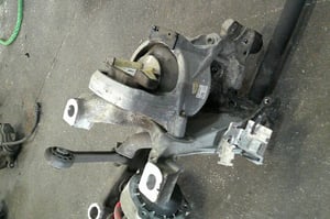 AUDI A4 B9 PODUSZKA SILNIKA PRAWA 8W0199372CD LEWA 8W0199371AT