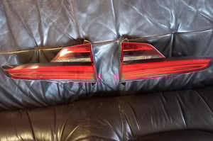 AUDI A4 B9 LAMPA W KALPĘ LED EUROPA P/L 8W9945094/8W9945093