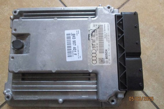 AUDI A5 8T 3,0TDI STEROWNIK SILNIKA 8K0907401F