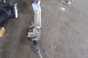 FORD FOCUS MK3 LIFT MAGLOWNICA HV6C3D070LB