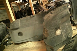 VW AMAROK 2H NADKOLE PRZÓD PRAWE 2H0809962B