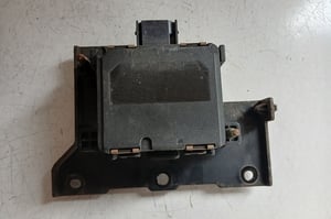 KIA STONIC CZUJNIK RADAR H8956-50011