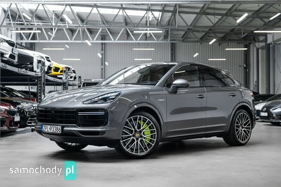 Porsche Cayenne SUV 2021